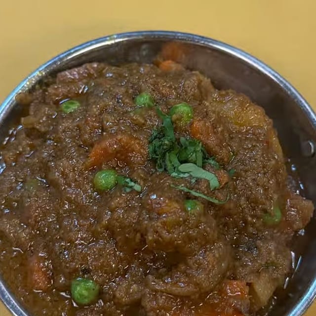 Lamb Jalfreezi.