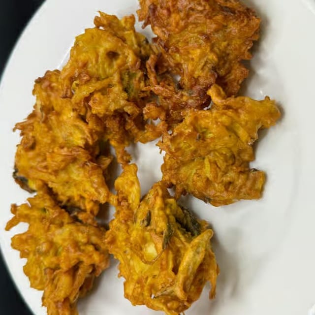 Onion Pakora.